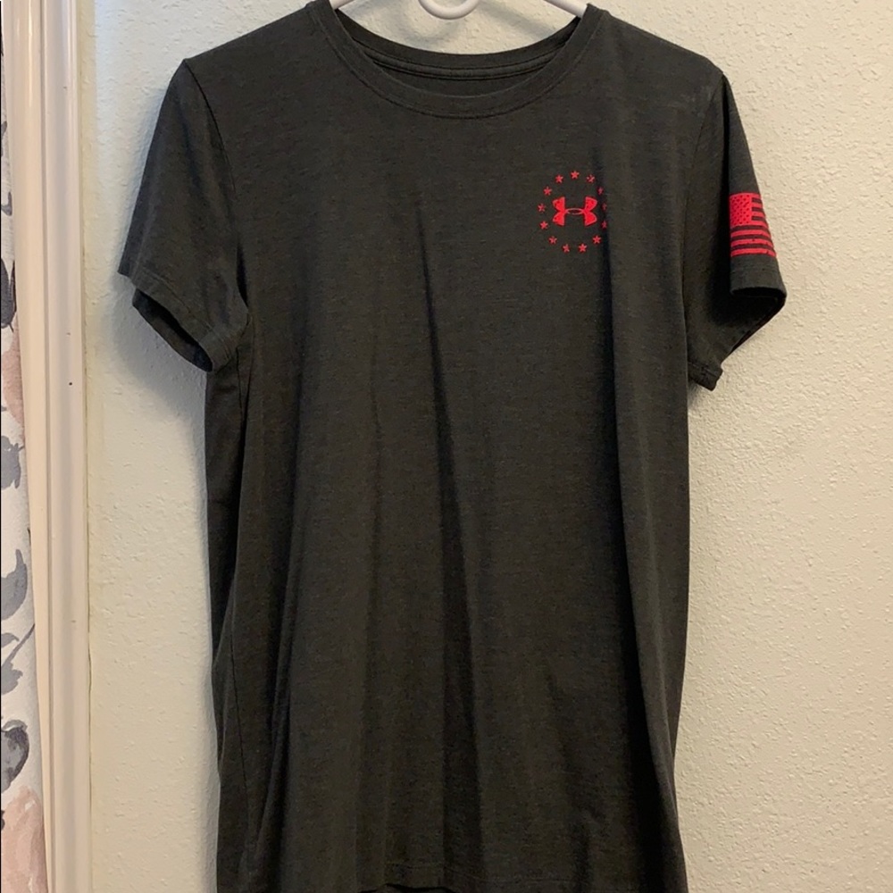 Under Armour T shirt